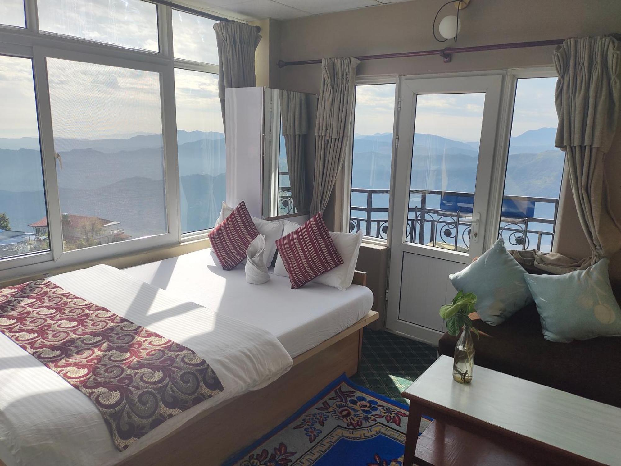 Hotel High Ground Inn Sarangkot Pokhara Zewnętrze zdjęcie