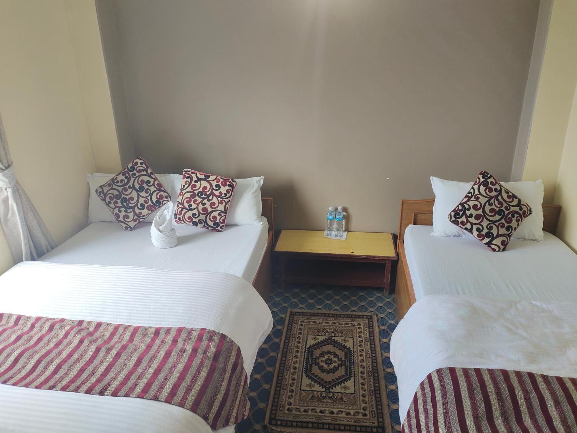 Hotel High Ground Inn Sarangkot Pokhara Pokój zdjęcie